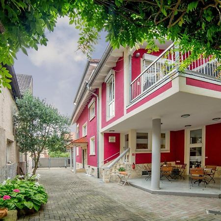 Wohnung 23 - Urlaubsglueck - Nur 5 Fahrminuten Vom Europa-Park Kappel-Grafenhausen Bagian luar foto