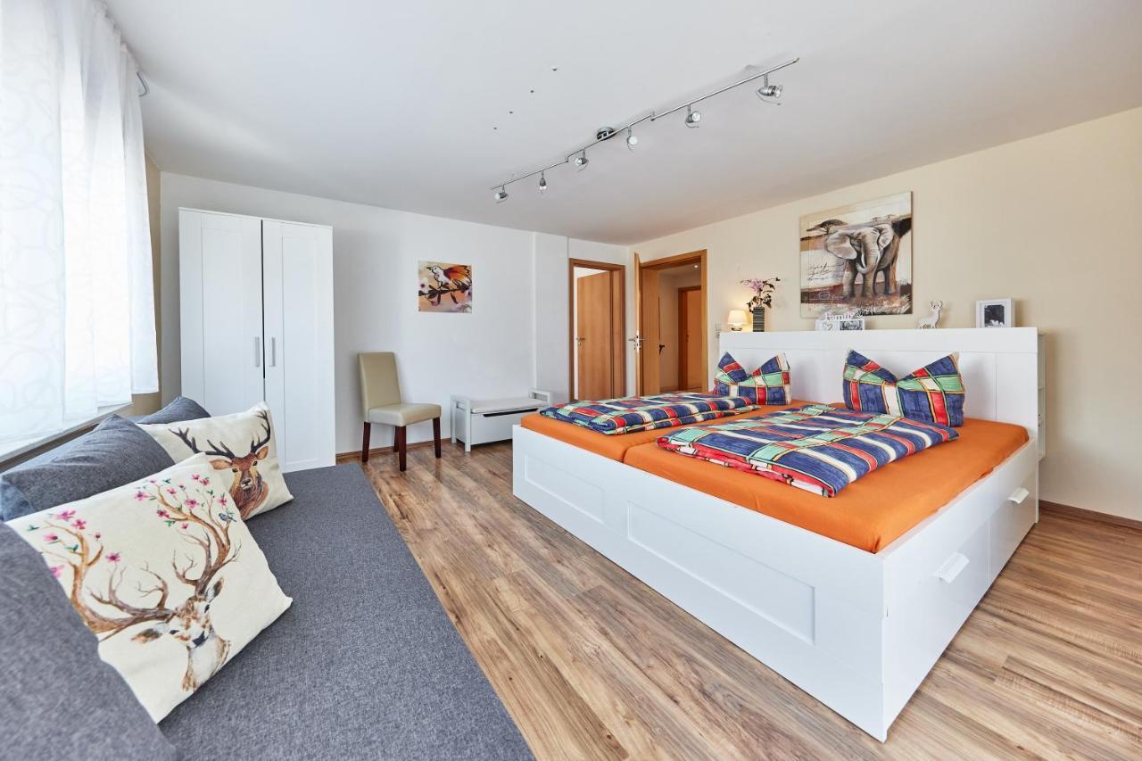 Wohnung 23 - Urlaubsglueck - Nur 5 Fahrminuten Vom Europa-Park Kappel-Grafenhausen Bagian luar foto